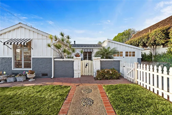614 Thalia Street, Laguna Beach, California 92651