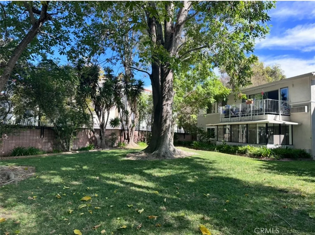 753 Avenida Majorca A, Laguna Woods, California 92637 home-pic-1