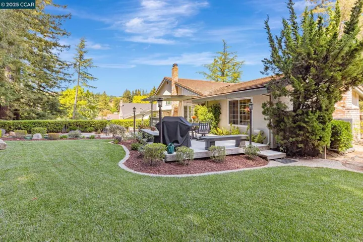 6734 Corte Segunda, Martinez, California 94553