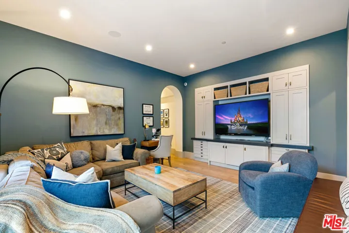27453 Park Vista Road, Agoura Hills, California 91301