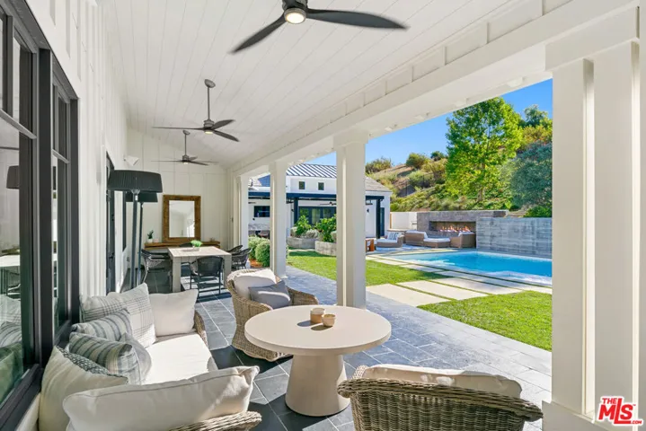 27453 Park Vista Road, Agoura Hills, California 91301