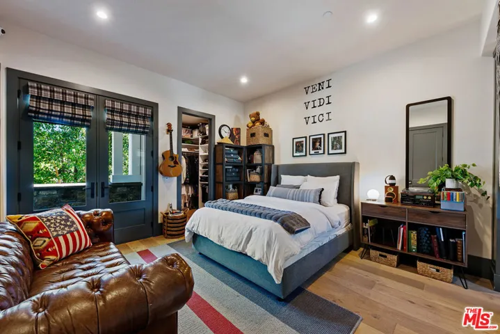 27453 Park Vista Road, Agoura Hills, California 91301