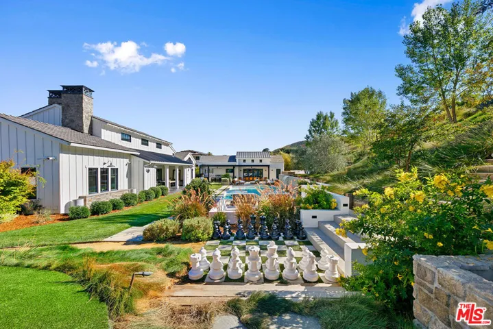 27453 Park Vista Road, Agoura Hills, California 91301