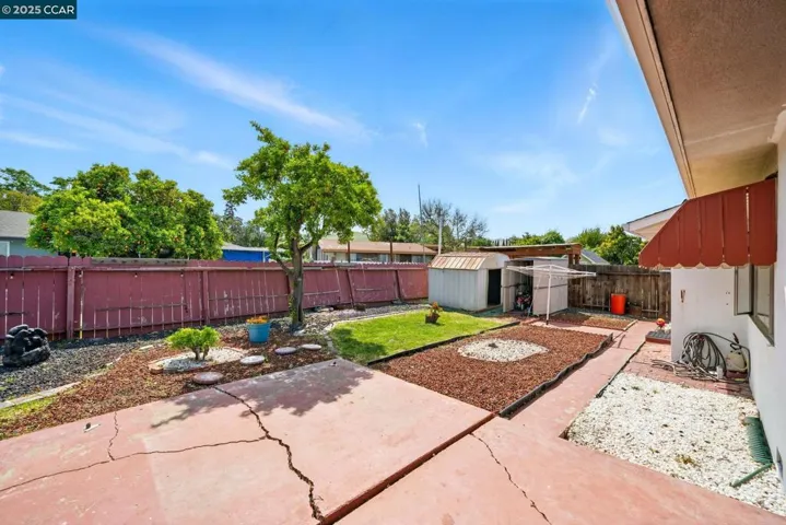 194 Redondo Dr, Pittsburg, California 94565