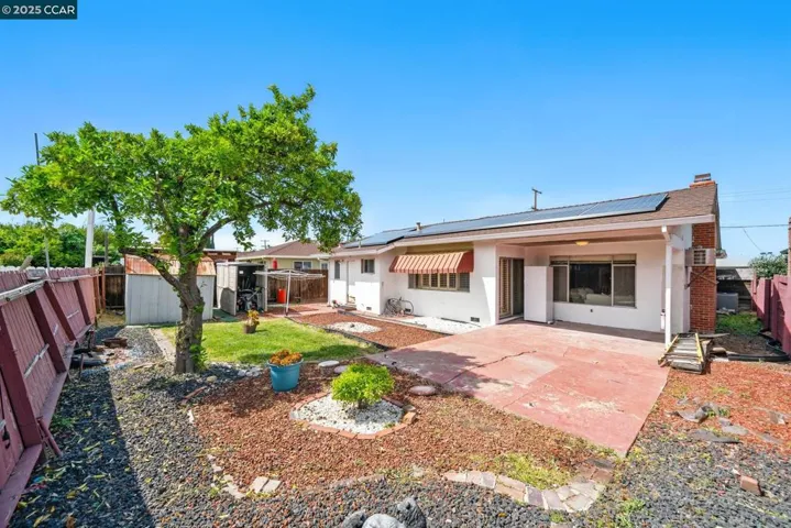 194 Redondo Dr, Pittsburg, California 94565