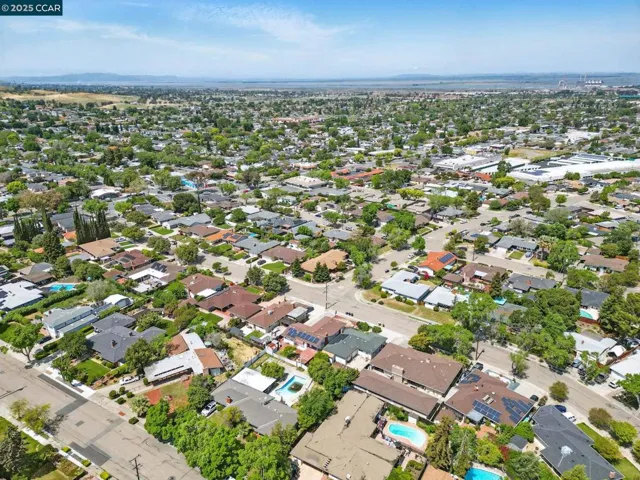 194 Redondo Dr, Pittsburg, California 94565