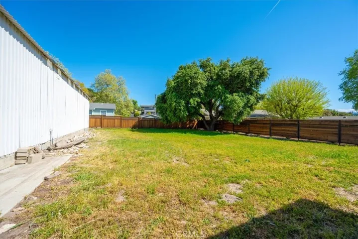 3990 Colima Road, Atascadero, California 93422
