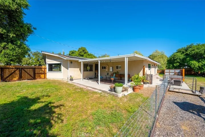 3990 Colima Road, Atascadero, California 93422