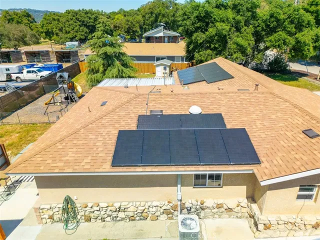 3990 Colima Road, Atascadero, California 93422