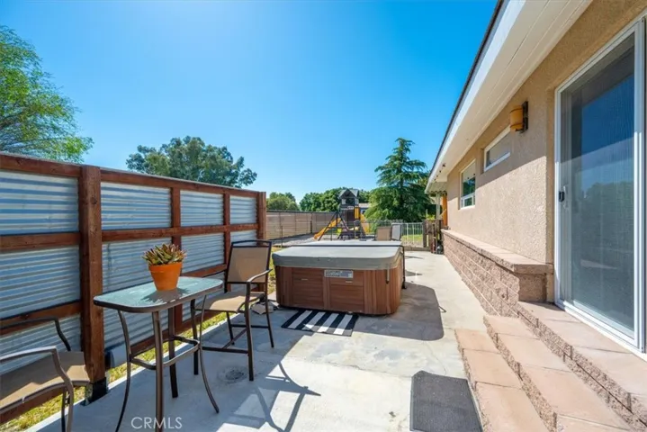 3990 Colima Road, Atascadero, California 93422