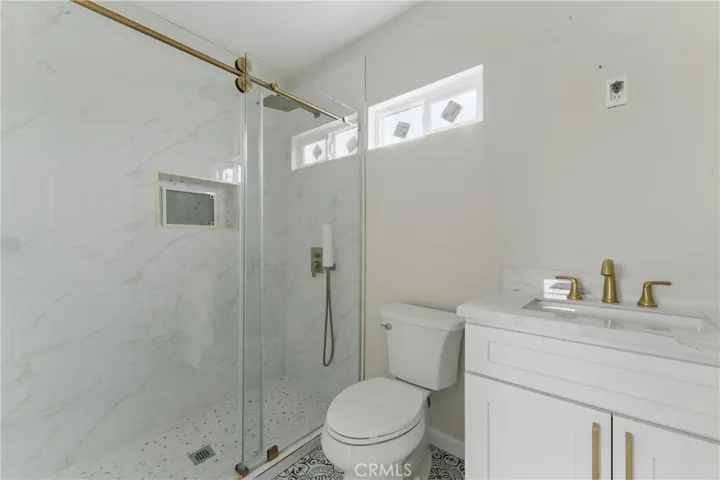 4842 W 99th Street, Inglewood, California 90301