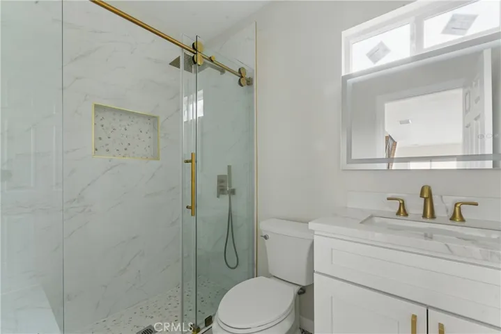 4842 W 99th Street, Inglewood, California 90301