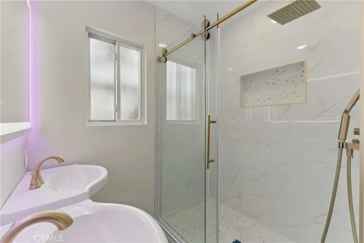 4842 W 99th Street, Inglewood, California 90301