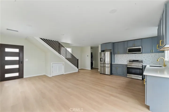 4842 W 99th Street, Inglewood, California 90301