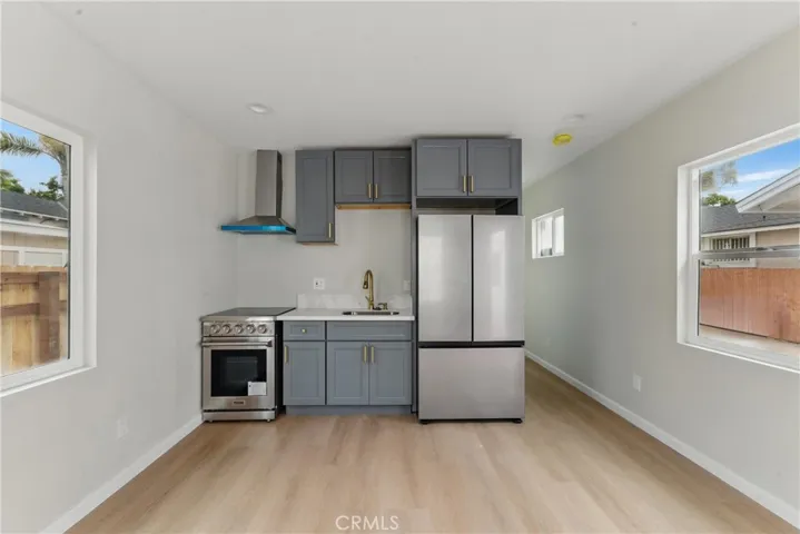 4842 W 99th Street, Inglewood, California 90301