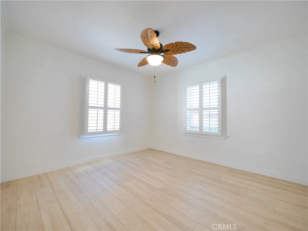 1954 W 71st, Los Angeles, California 90047 home-pic-20