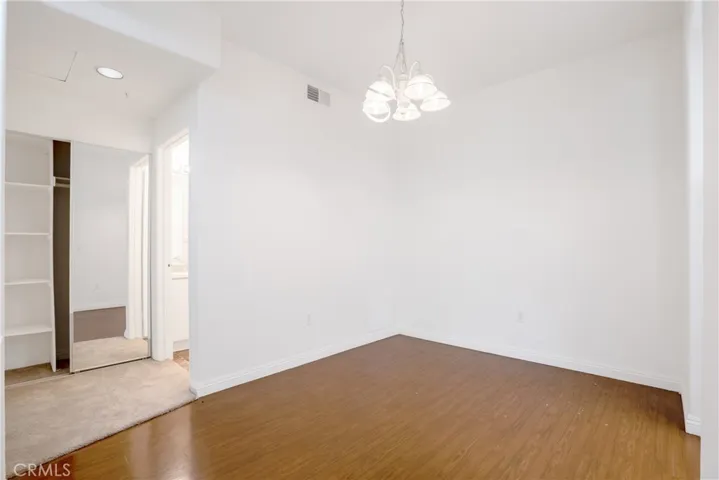 17809 Halsted Street 211, Northridge, California 91325