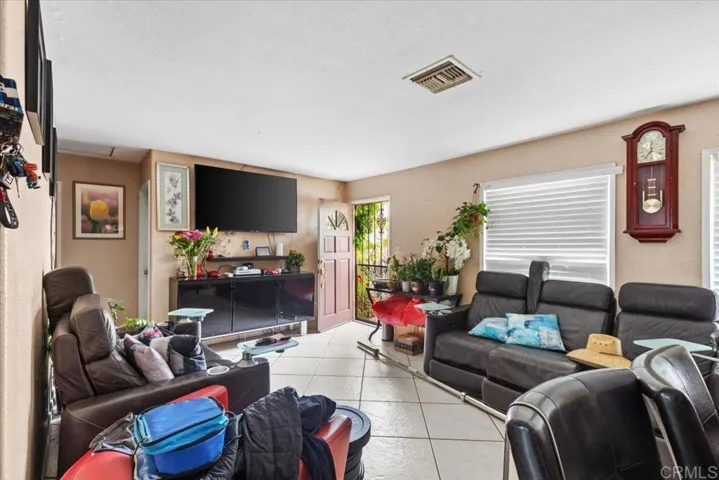 570 Carlsbad Street, Spring Valley, California 91977