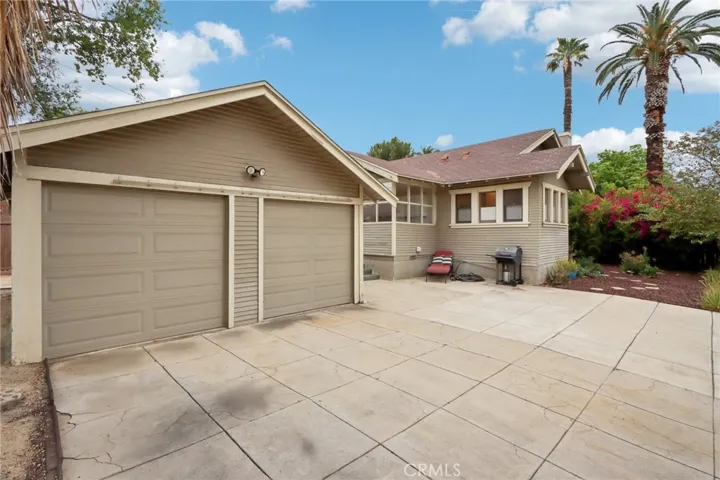 4404 9th Street, Riverside, California 92501