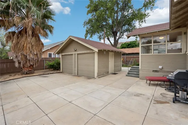 4404 9th Street, Riverside, California 92501