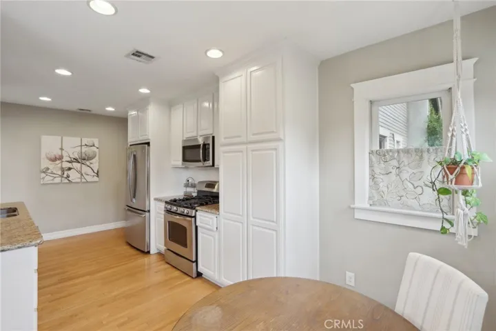 4404 9th Street, Riverside, California 92501