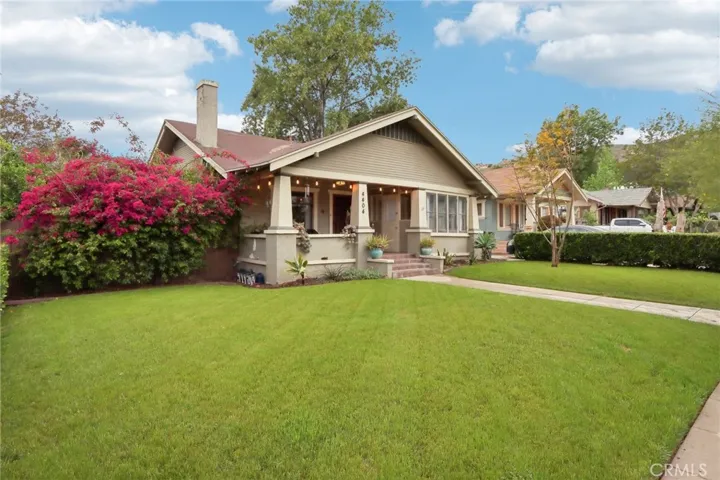 4404 9th Street, Riverside, California 92501