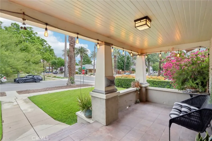 4404 9th Street, Riverside, California 92501