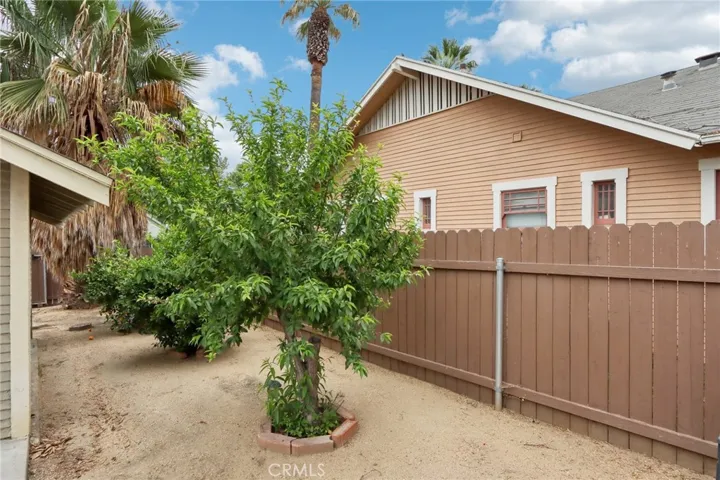 4404 9th Street, Riverside, California 92501
