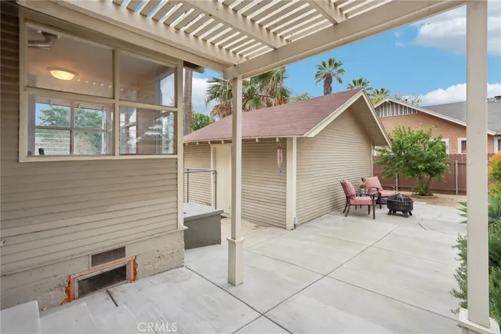 4404 9th Street, Riverside, California 92501