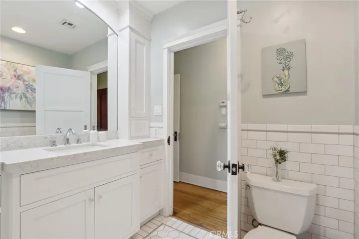 4404 9th Street, Riverside, California 92501