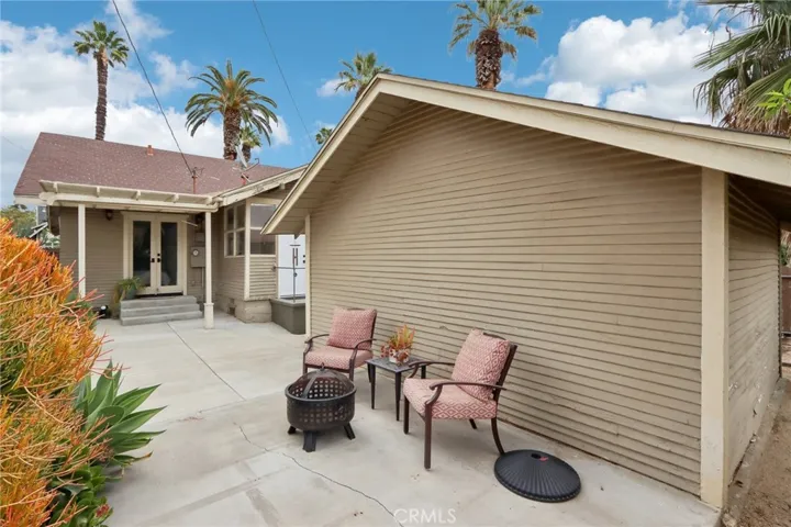 4404 9th Street, Riverside, California 92501