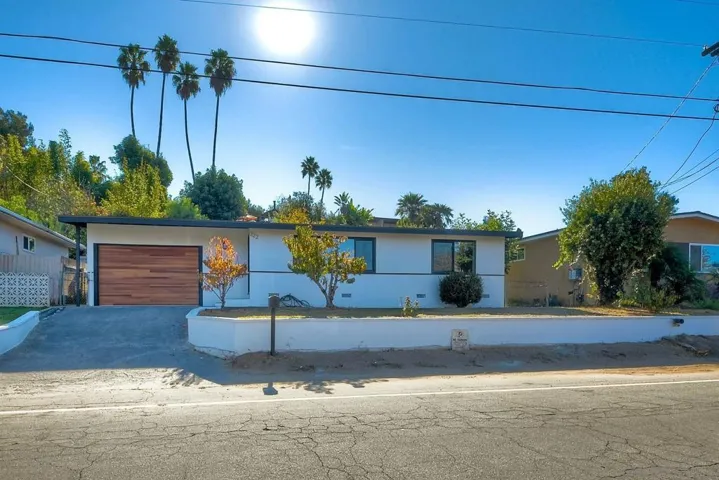 322 Eddie Dr, Vista, California 92083