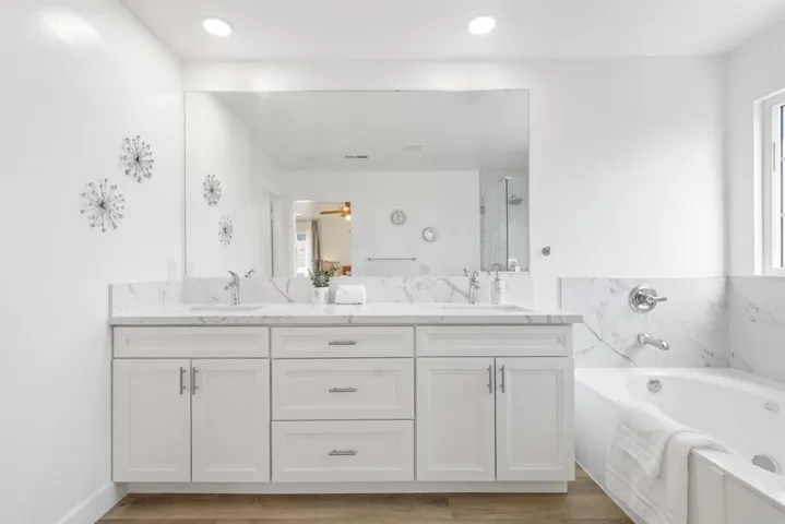 1194 Erin Drive, El Cajon, California 92020