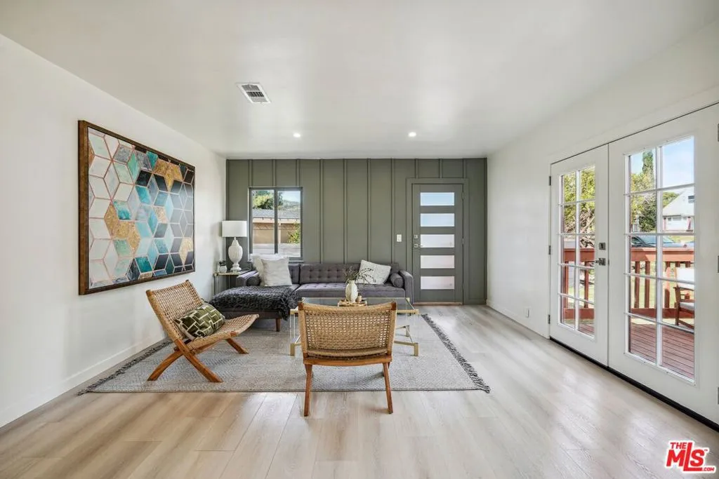 910 Arwin Street, Pasadena, California 91103 home-pic-4