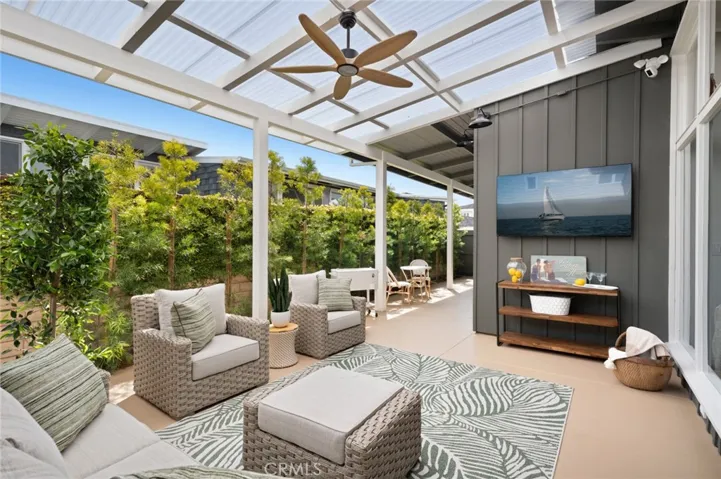 432 Seville Avenue, Newport Beach, California 92661