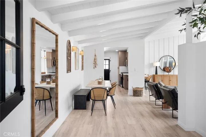 432 Seville Avenue, Newport Beach, California 92661