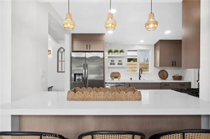432 Seville Avenue, Newport Beach, California 92661