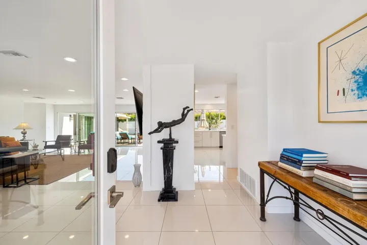49-web-or-mls-8M4A1353