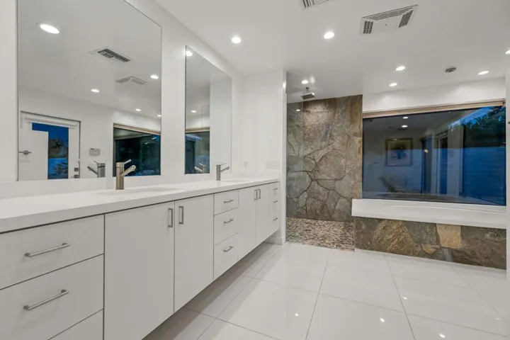 69-web-or-mls-8M4A1546