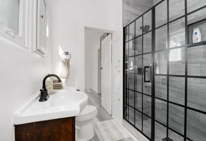 870 D Avenue, Coronado, California 92118