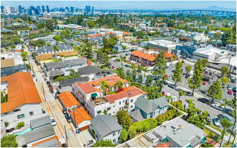 870 D Avenue, Coronado, California 92118