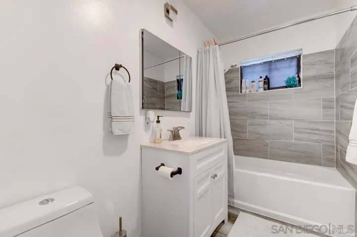 870 D Avenue, Coronado, California 92118