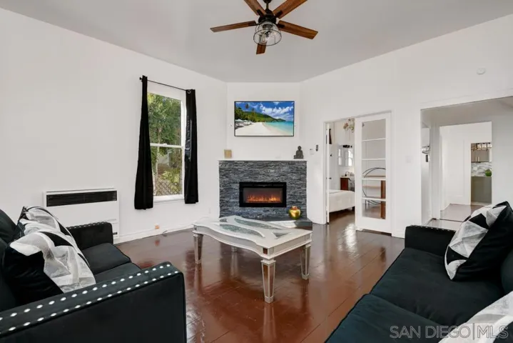 870 D Avenue, Coronado, California 92118