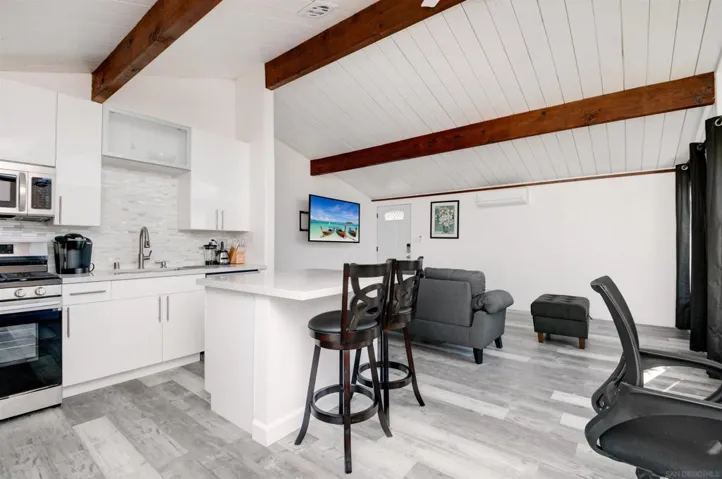 870 D Avenue, Coronado, California 92118