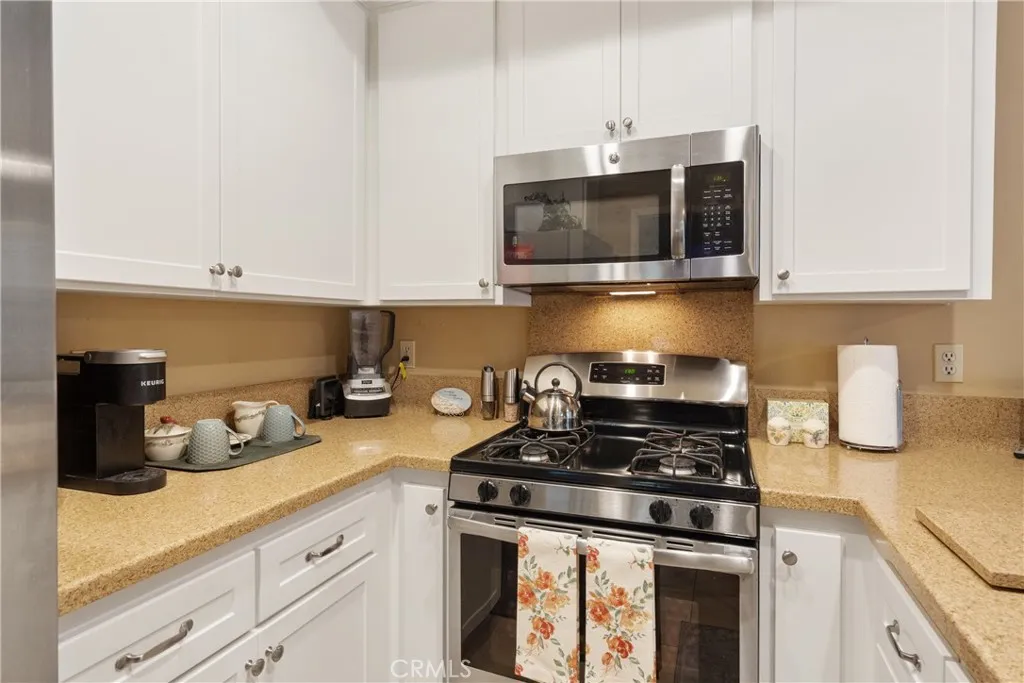 241 Teague Drive, San Dimas, California 91773 home-pic-14