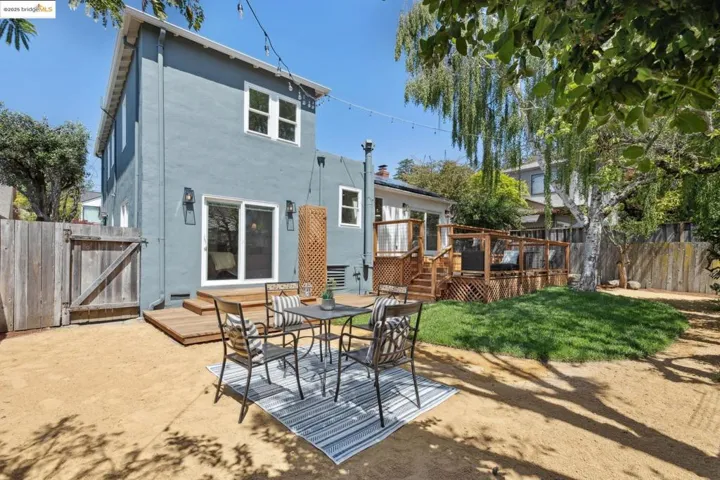 5064 Kearney Ave, Oakland, California 94602