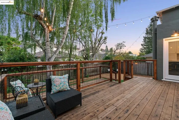 5064 Kearney Ave, Oakland, California 94602