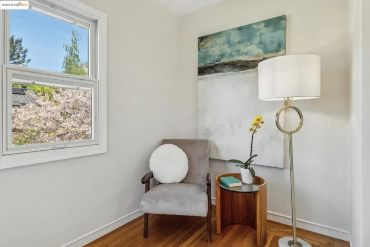 5064 Kearney Ave, Oakland, California 94602