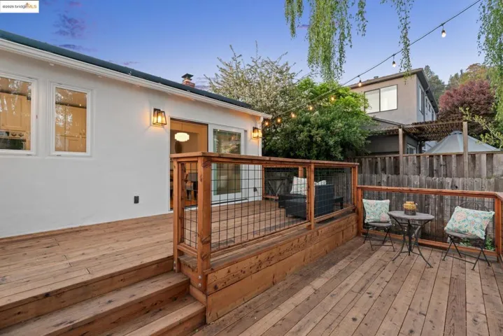 5064 Kearney Ave, Oakland, California 94602