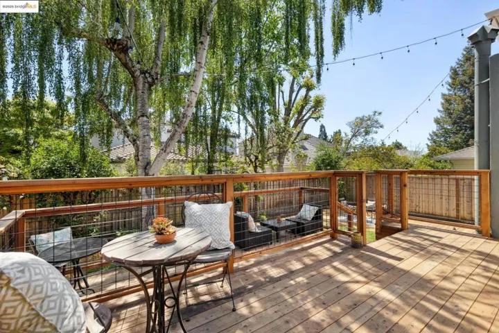 5064 Kearney Ave, Oakland, California 94602